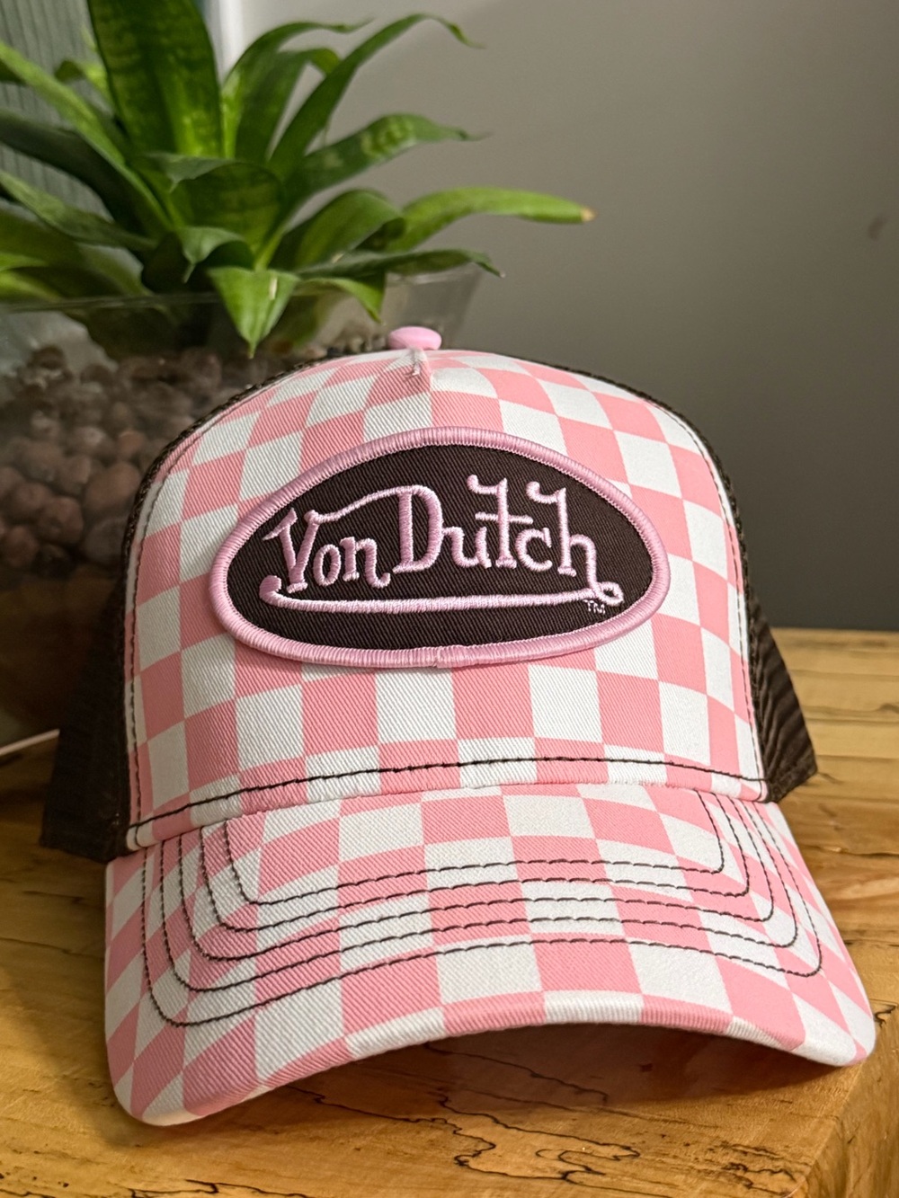 NWT Von Dutch Pink Checkered with Brown Logo Patch & Mesh Back - SnapBack - NEW!